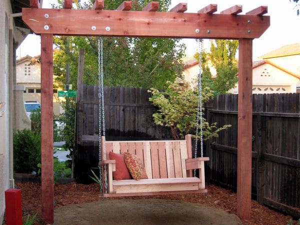 backyard-swing